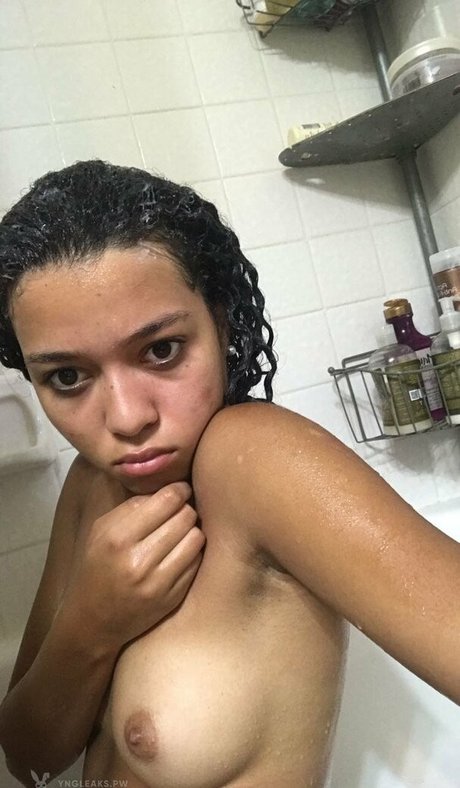 Italia Bradley pornstar beautiful pic