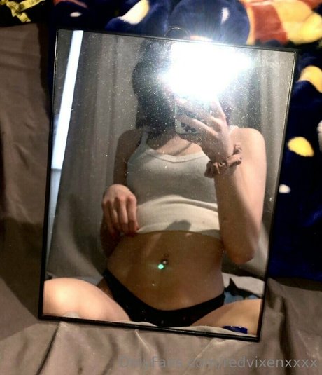 redvixenxxxx model top pic