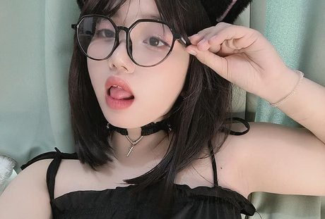 kitty xxx onlyfans pretty image