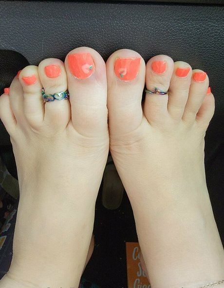 sweetpeacheslane model porn img