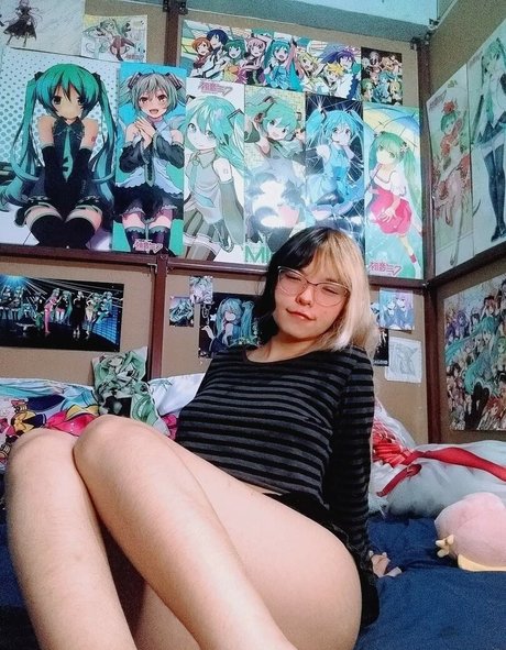 Momoiro Cosplay pornstar xxx photos