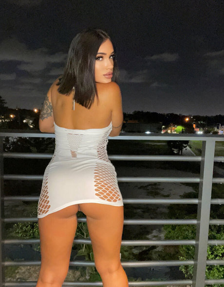izabellaxo model perfect pic