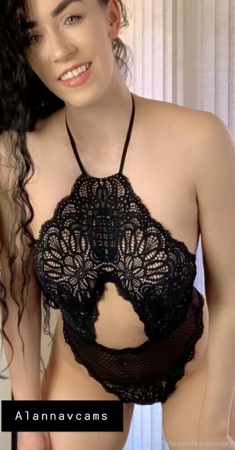 alannavfree model pretty pics