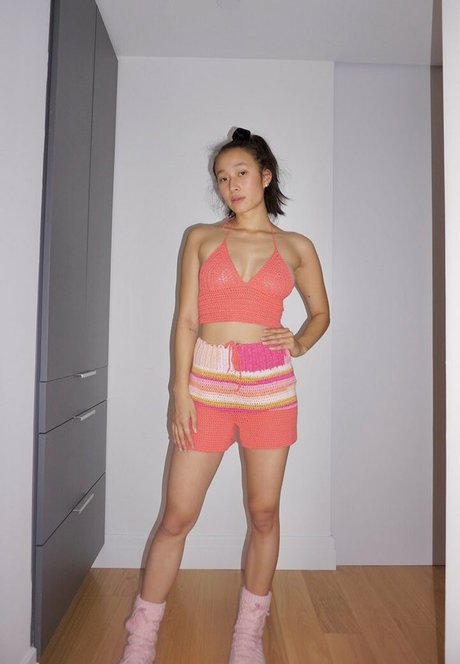 Nadya Okamoto model photo
