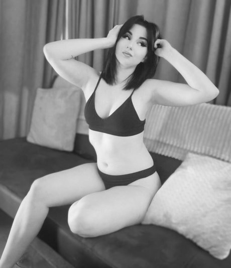 Femmeren pornstar nude pics