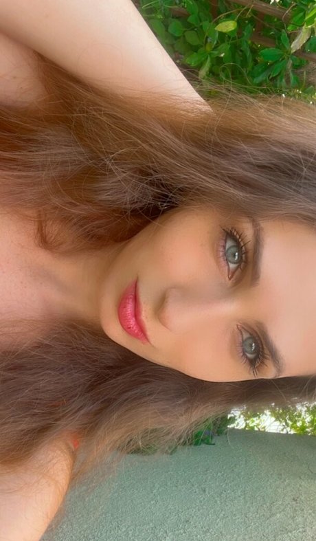 Gabi Mendes pornographic actress pics
