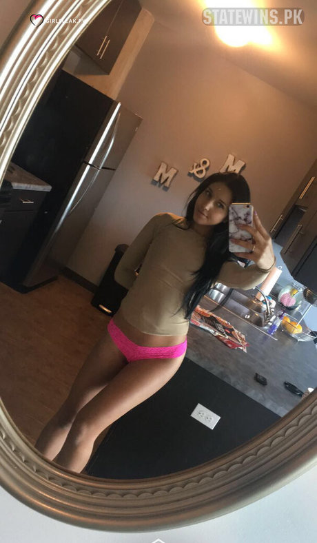 Madelyn Karoub beautiful actress image