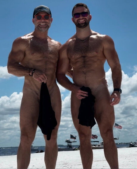 Adam dan srq exclusive model pic