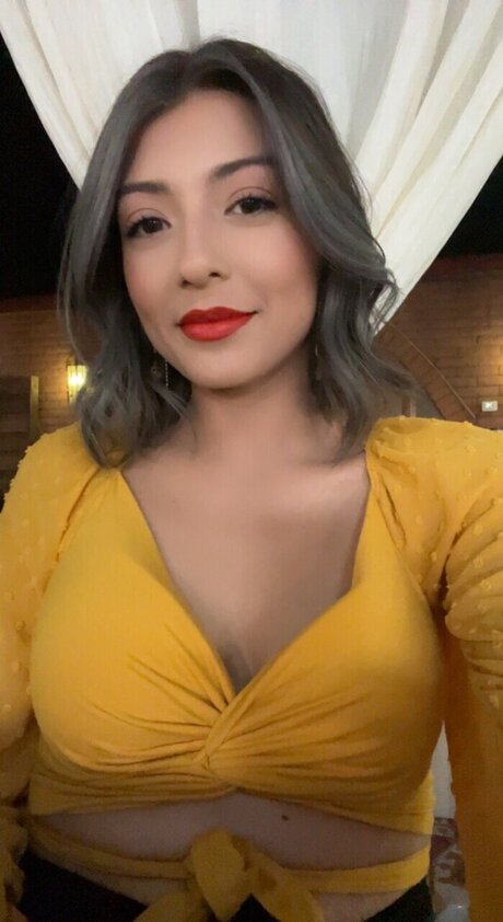 Mamiicita69 sexy pornstar picture