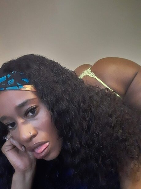 Bri Bri exclusive pornstar image