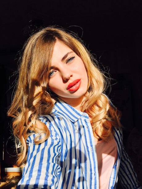 Cranberry xxx actress pic