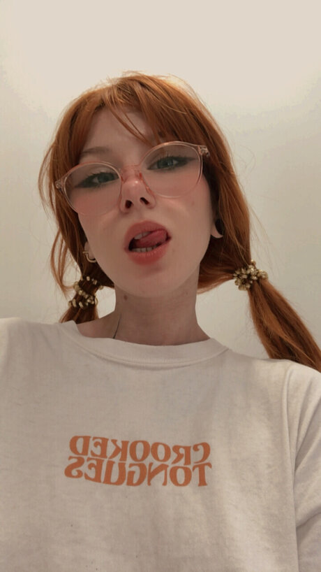 wwwildbitch model naked images