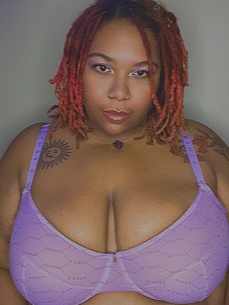 Bri Babyy hd model gallery