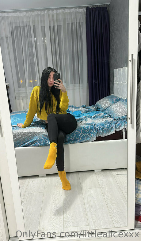 littlealicexxx sex actress photos