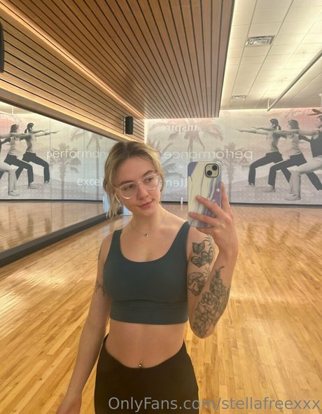 stellafreexxx nudes model img