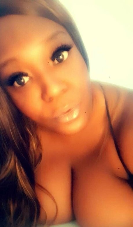 cutiecc naked model gallery