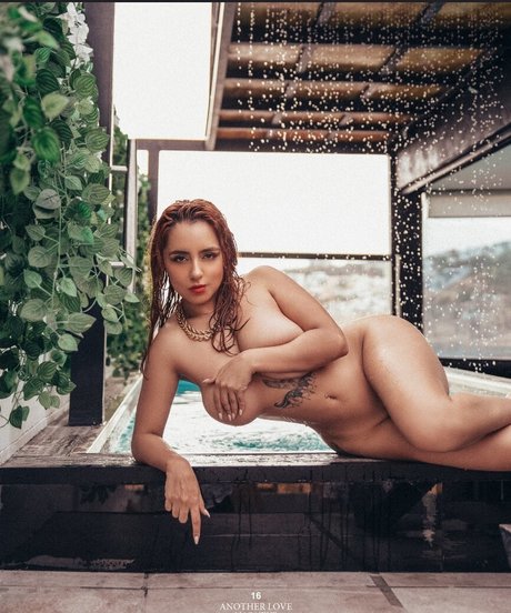 Dulce Soltero model sex photo