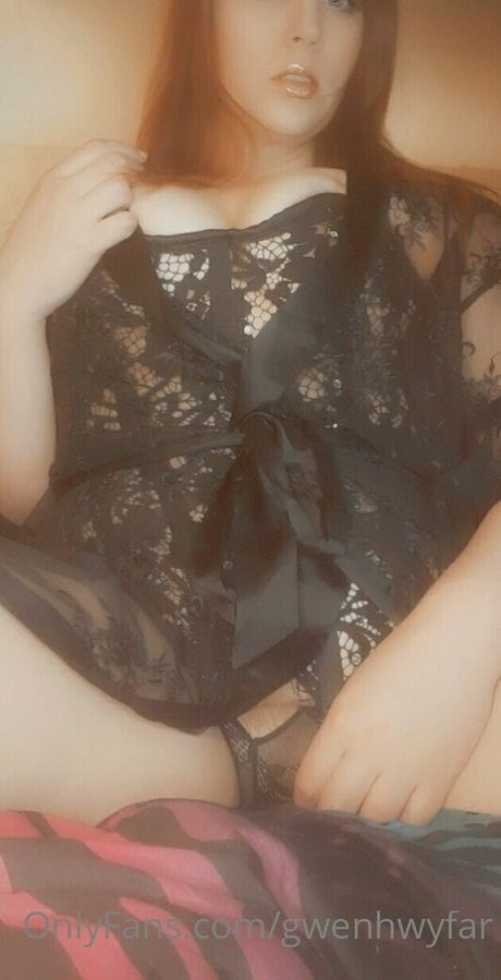 gwenhwyfar pretty star photos