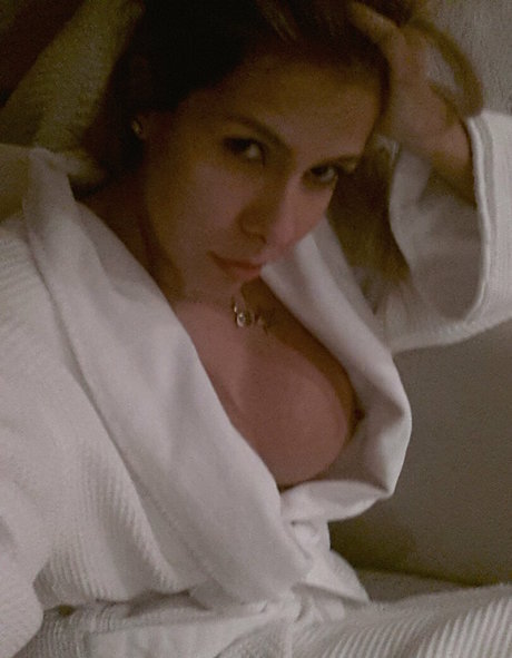 victorialanz adult model pictures
