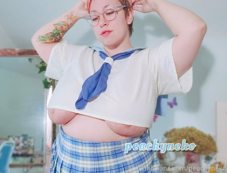 peachyneko star porn archive