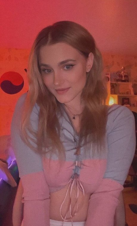 Ksenia Modestal exclusive pornstar photos