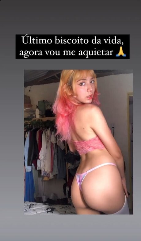 Meninas De Macapa star exclusive pics