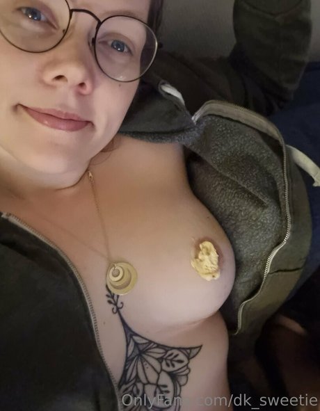 dk sweetie model sex galleries