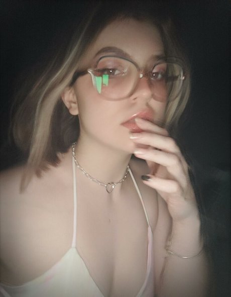 famous free onlyfans erotic picture
