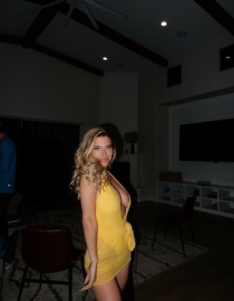Taylor Mathis xxx pornstar photos