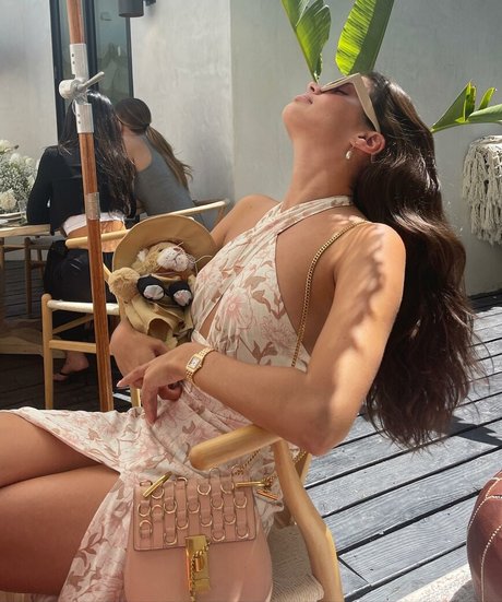 sarasampaio model nudes image