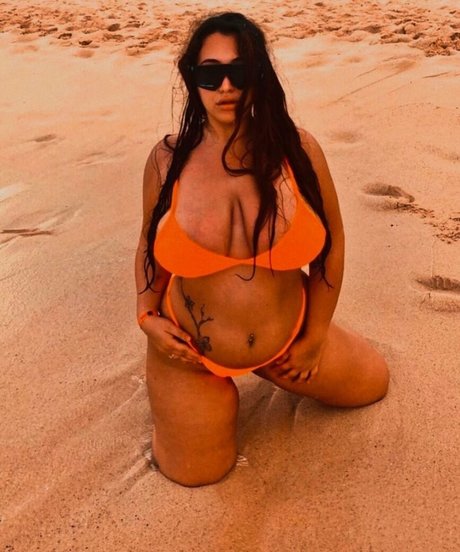 thick ass onlyfans nude img