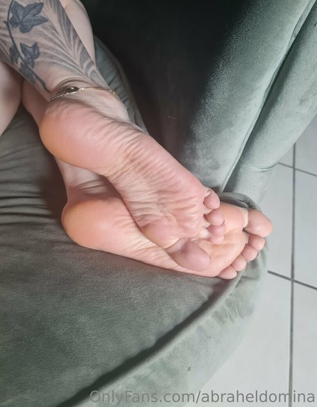 abraheldomina sexy star photo