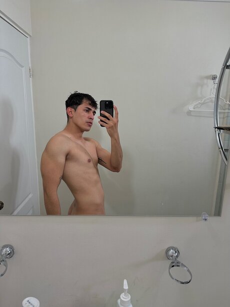 Rafael Garcia nude actress picture