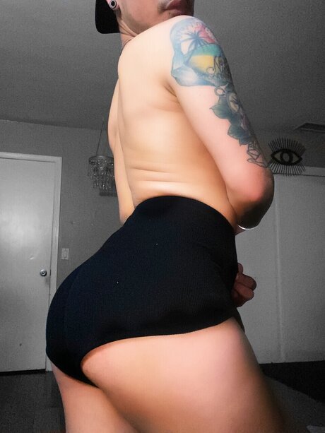 TheRealThroatGoat model nude pic