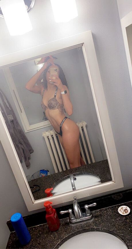 KBaby xxx actress pic