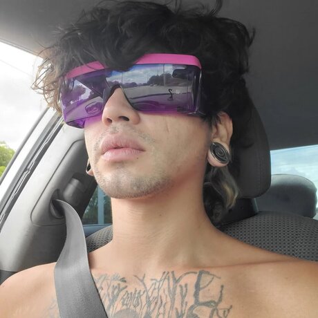 D O R K erotic pornstar picture