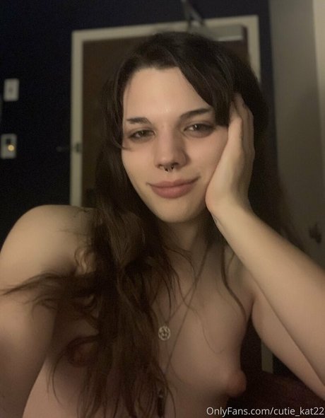 cutiekatw pornstar naked image