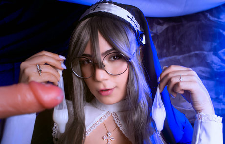 jukacrasoves pornographic model image