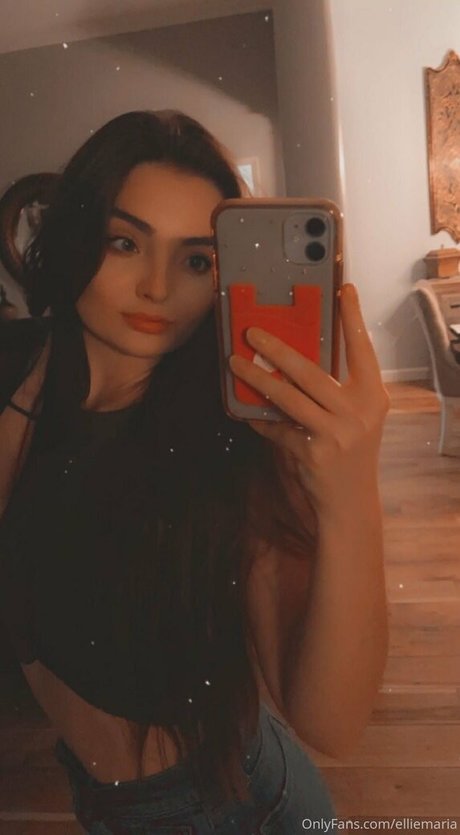 elliexlovely naked star pictures