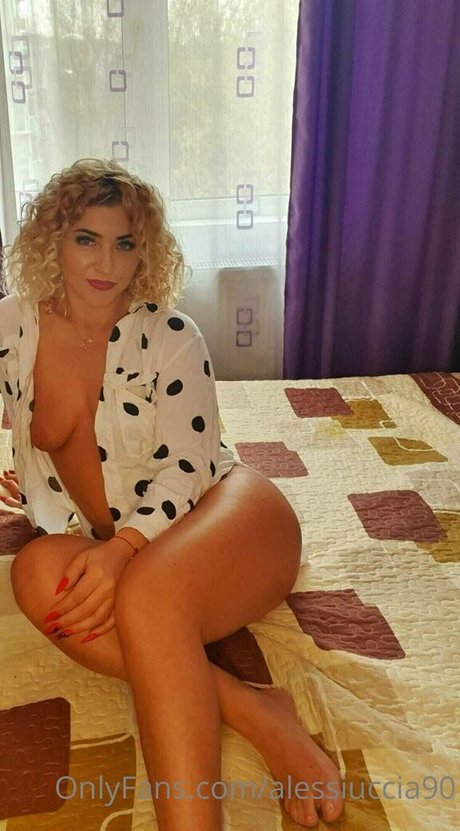 moms onlyfans sexy naked photo