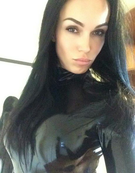 Wrapashouse xxx pornstar pictures