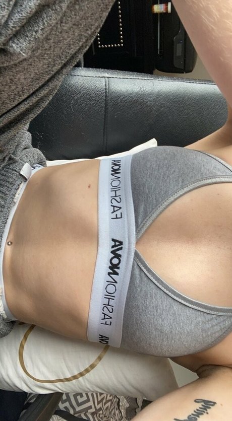 20 years old onlyfans nudes archive