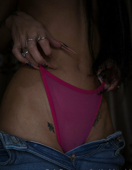 hotbabbygirl beautiful model archive