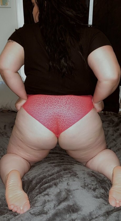 carolinequinnvip hot pornstar image