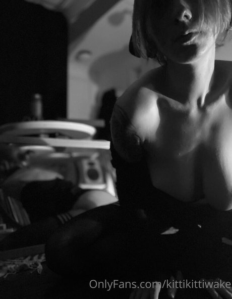 kittiwake kittiwake pornstar nude gallery