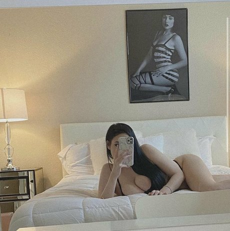 Angelina Hope naked model images