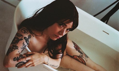Ann Cid star exclusive img