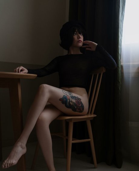 Ann Cid model free pictures