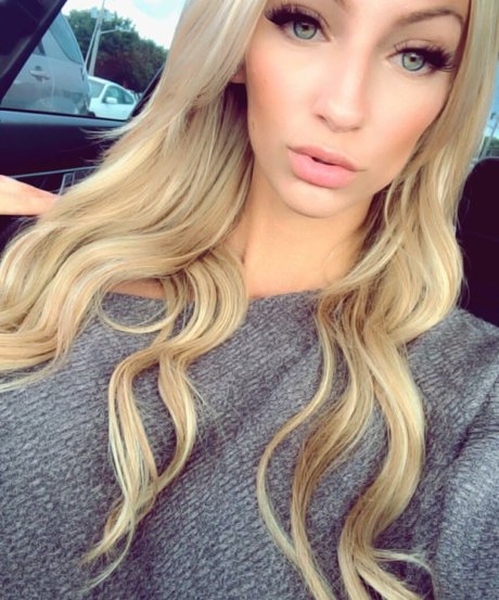 Michelle Pimer best model gallery