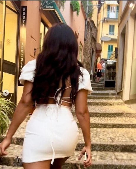 Sian Gabbidon art model archive